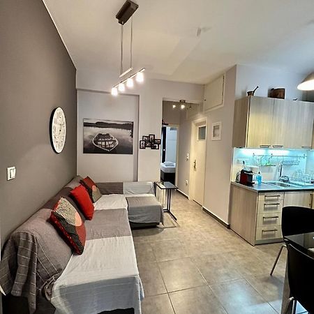Central Kalamata Cozy Apartment Экстерьер фото