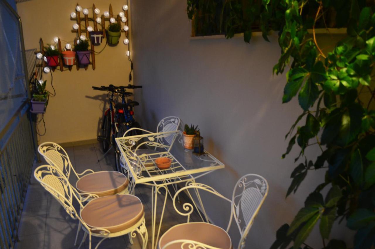 Central Kalamata Cozy Apartment Экстерьер фото