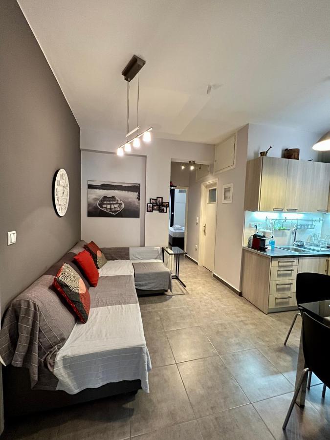 Central Kalamata Cozy Apartment Экстерьер фото