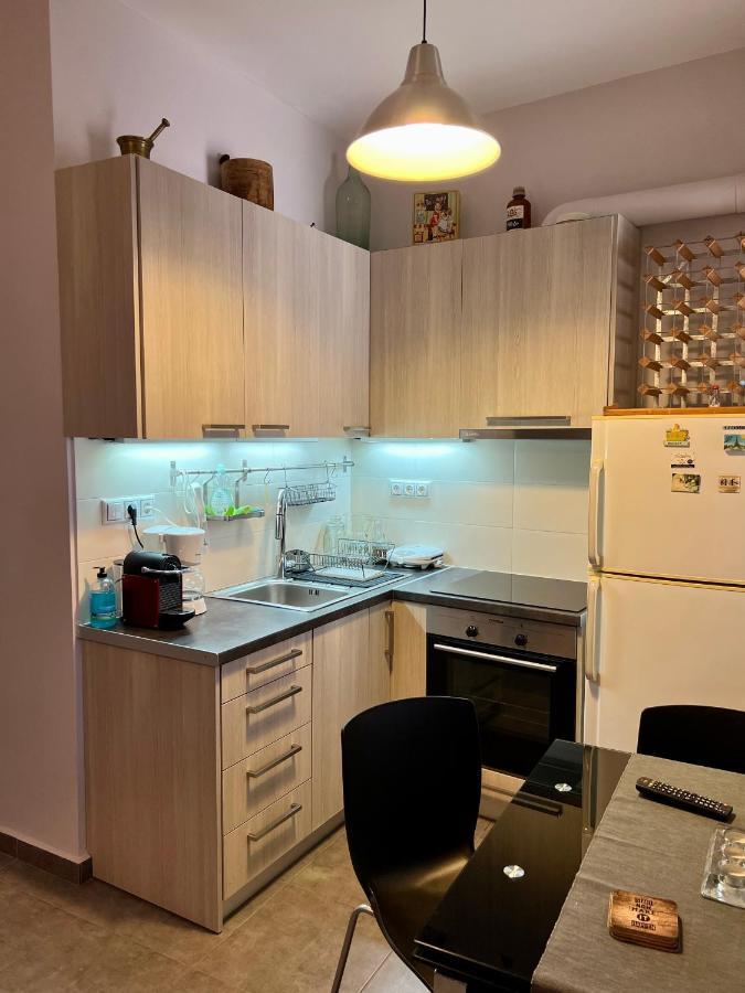 Central Kalamata Cozy Apartment Экстерьер фото
